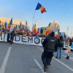 cutite si substante interzise depistate asupra persoanelor participante la protestul din bucuresti 6783c5da5cd05