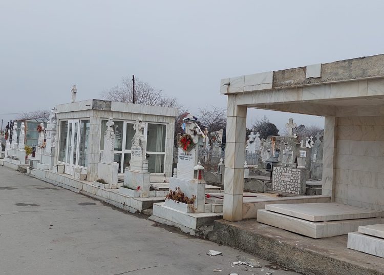 dezbatere publica pentru amenajarea unui nou cimitir de catre familia buculeasa 678af7d81579b