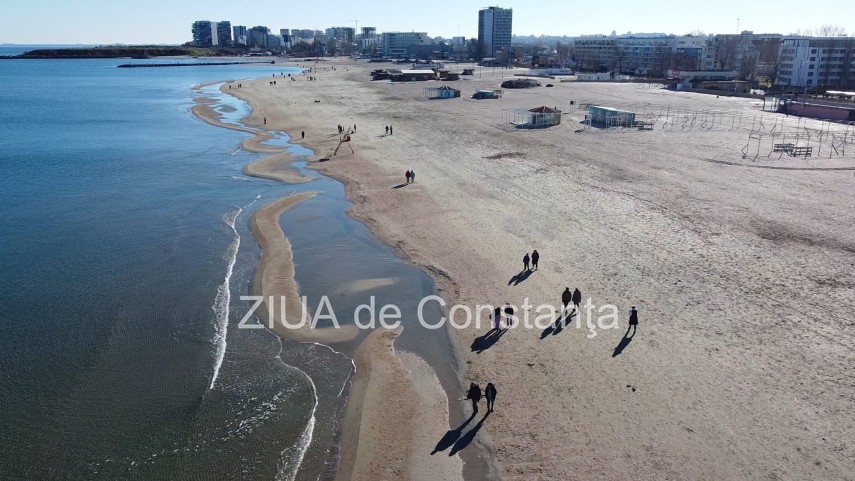 fenomen interesant pe plaja din statiunea mamaia ce au observat cei care au iesit la plimbare pe malul marii galerie fotovideo 677695ab5e463