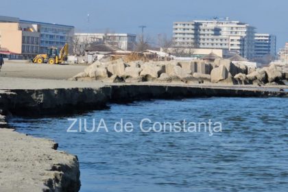 fenomen interesant pe plaja din statiunea mamaia ce au observat cei care au iesit la plimbare pe malul marii in zona malibu galerie fotovideo 6790c3a66b524