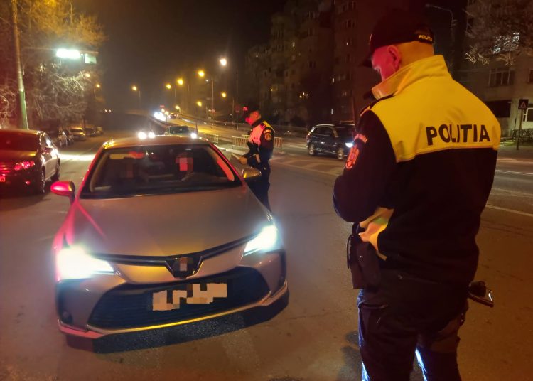 politistii au efectuat razii in constanta si murfatlar 679b671634ad2