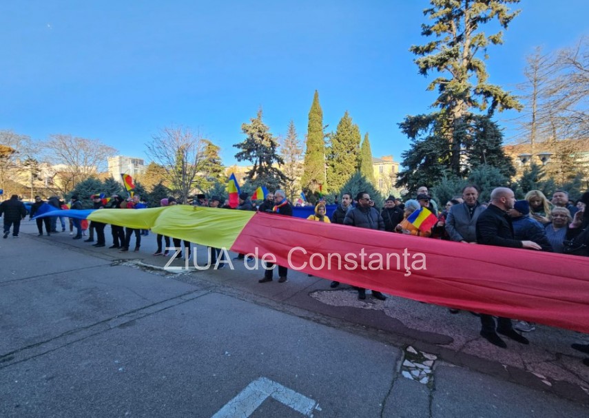 protest in fata sediului prefecturii judetului constanta galerie fotovideo 678b963d485d7