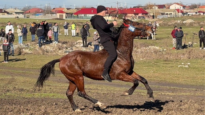 rugbyst si militar sorin pandichi a participat la cursa de la botezul cailor 2025 adrenalina la maximum galerie foto 677d41bd8c14d