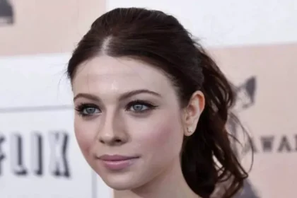 a murit michelle trachtenberg actrita din gossip girl si buffy avea 39 de ani 67c027a316e2b