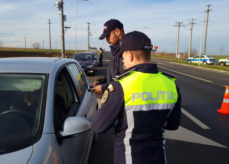 actiunea blocada in navodari au fost verificate 48 de vehicule 67a889f227a46