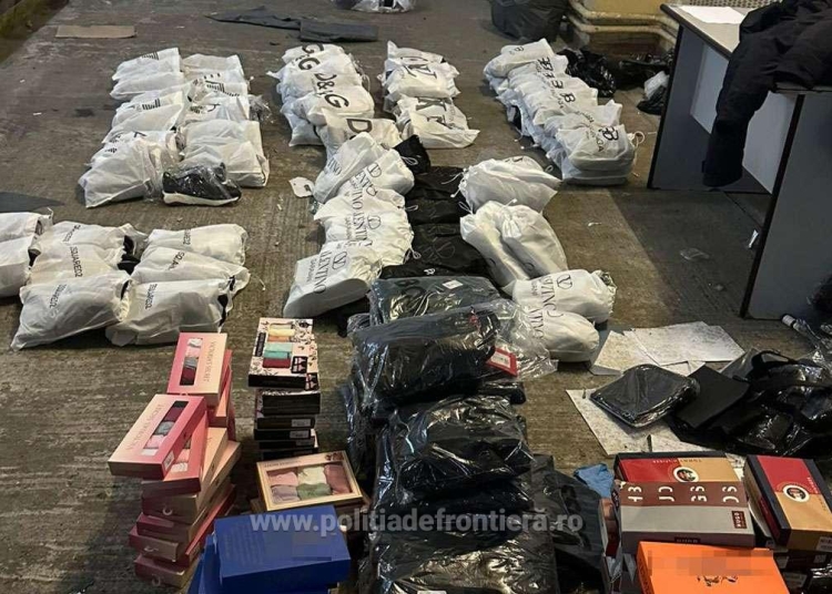 galerie foto fake uri din turcia de peste 230 000 de lei confiscate de politistii de frontiera 679df48fe43ae