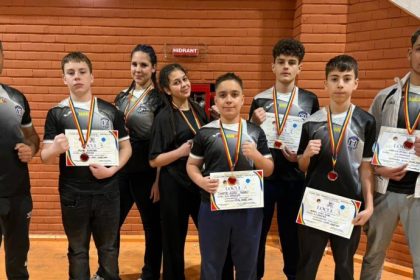 luptatorii de la cs medgidia pe podium la cupa crk trofeul dacic kick box galerie foto 67c02a4b28faf