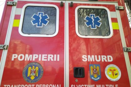 o ambulanta privata a fost cuprinsa de flacari la cuza voda 67af0b2a055c6