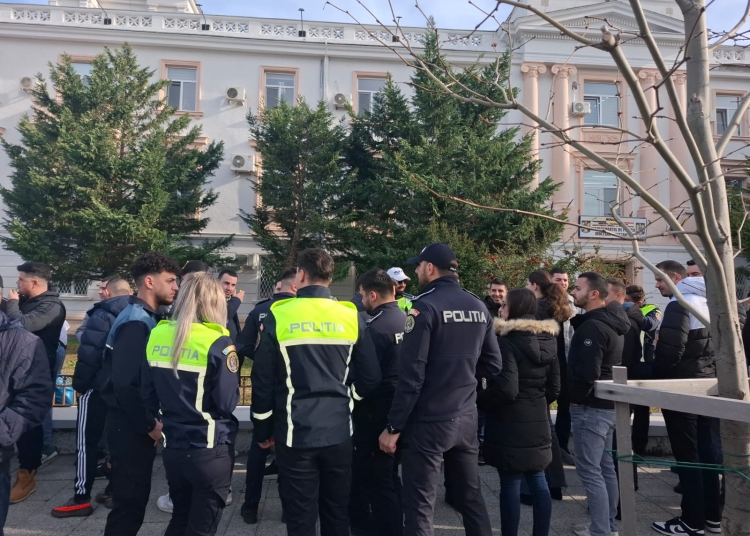 politistii constanteni vor protesta iar din cauza ordonantei trenulet 67aa3b87ab29b