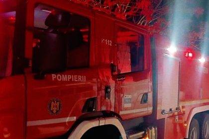 un incendiu a izbucnit in localitatea cogealac din judetul constanta 67b04799ee814