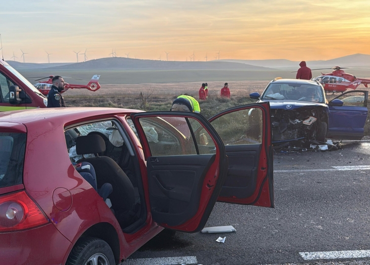 video accident rutier pe dn 22 doua victime transportate la spitale cu elicopterele smurd 67afd13c82adc