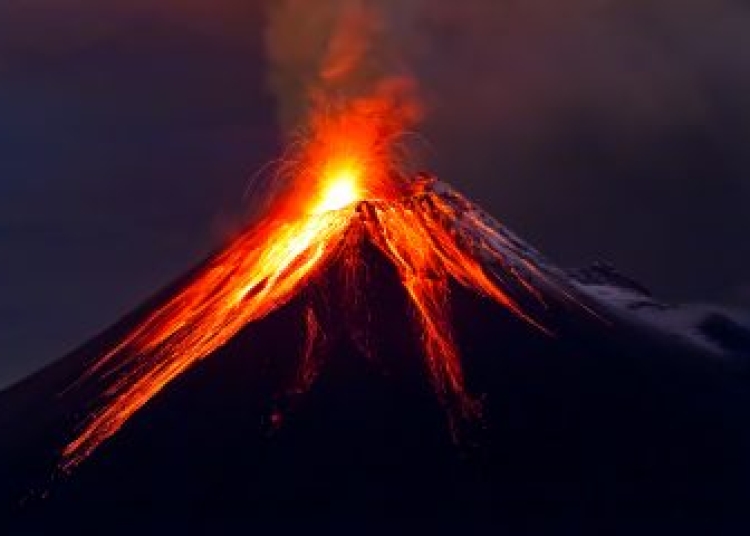 atentionare de calatorie in republica indonezia o noua eruptie vulcanica afecteaza insulele flores si bali 67decfac78a1c