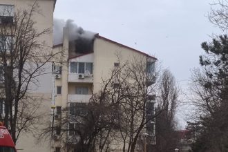 foto video incendiu intr un bloc anl din tomis nord pe strada horea agarici o femeie a lesinat 67c4a31c95333