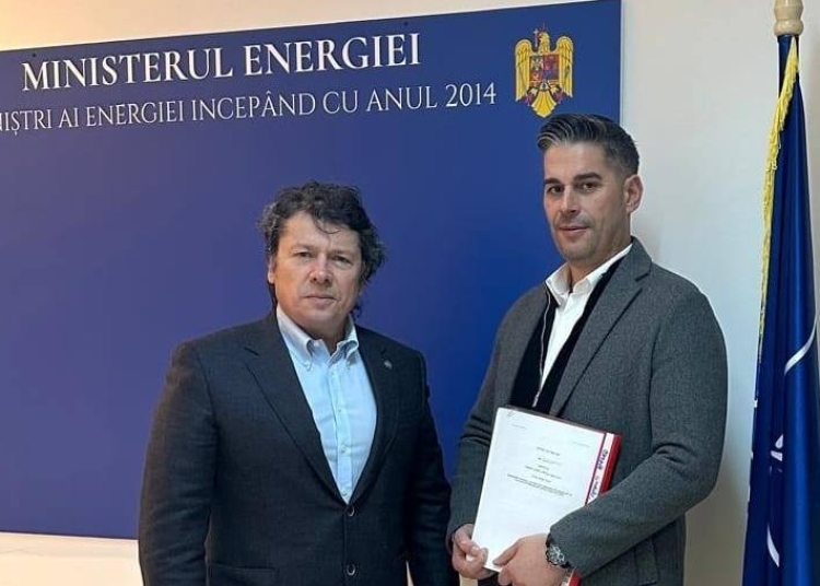 mihai feodorof am semnat contractul de finantare pentru constructia unui parc fotovoltaic in limanu 67c7f80353b66