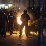 perchezitii in urma violentelor de la bec noua protestatari au fost saltati de politisti 67e2666feda8c