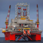 video platforma petroliera transocean barents a plecat din portul constanta pentru a sapa primele foraje de gaze in perimetrul neptun deep 67c9ad2659bf1