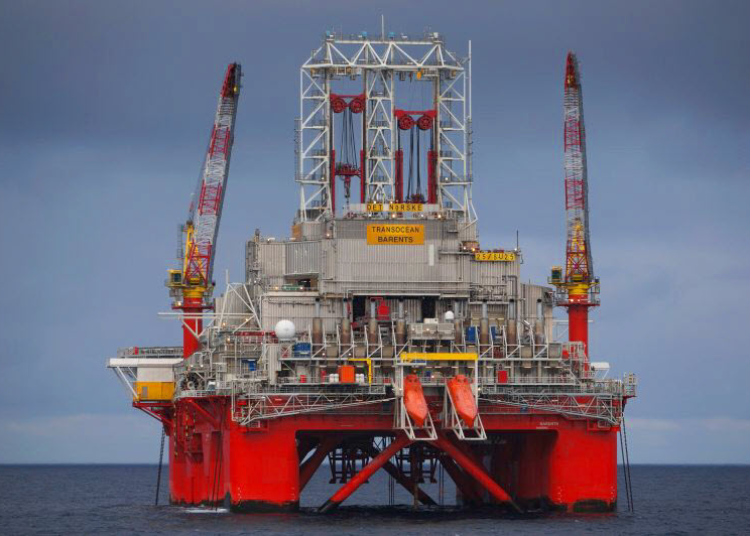 video platforma petroliera transocean barents a plecat din portul constanta pentru a sapa primele foraje de gaze in perimetrul neptun deep 67c9ad2659bf1